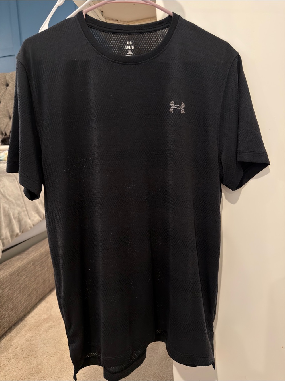 Men’s Under Armour Black Tech Mesh Tee- L